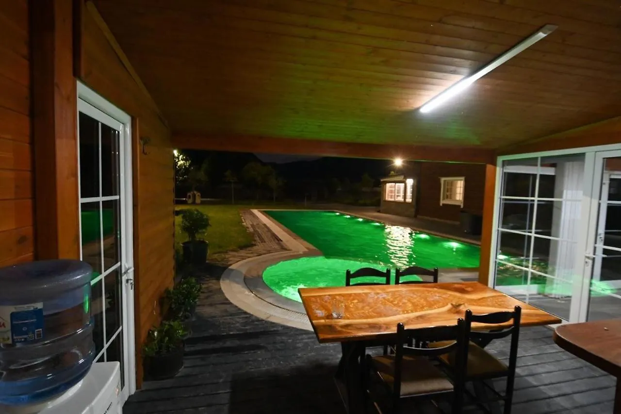 Villa The Emerald Courtyard Elbasan